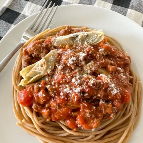 Easy Monday Night Spaghetti with Meat Sauce - JavaCupcake