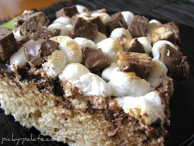 A close up of Extreme Toasted Marshmallow Rice Crispy Treats