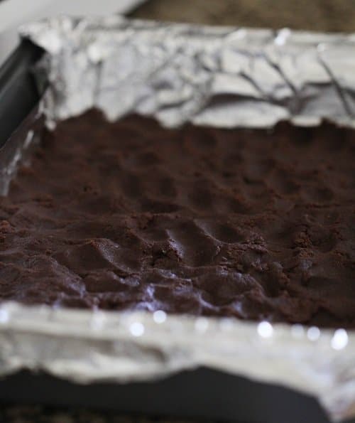  Biscuits gluants et barres de gâteau à la double crème au chocolat 