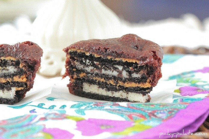 Image of a Peanut Butter Oreo Brownie Cake