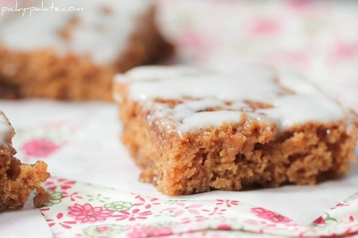 Image of a Cinnamon Roll Gingerbread Bar