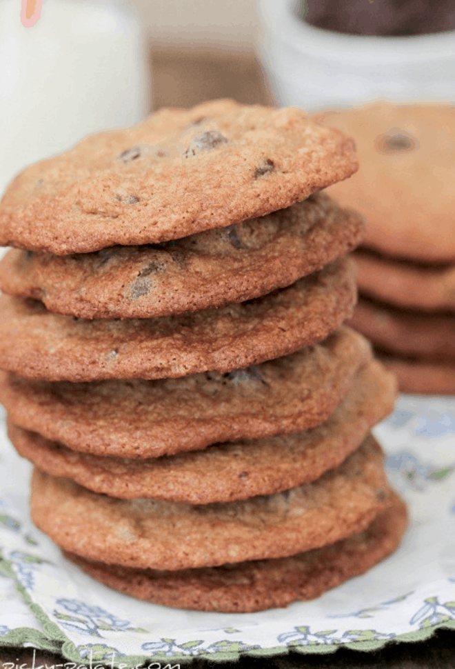 Pioneer Woman's Malted Milk Chocolate Chip Cookies | Crispy Cookies