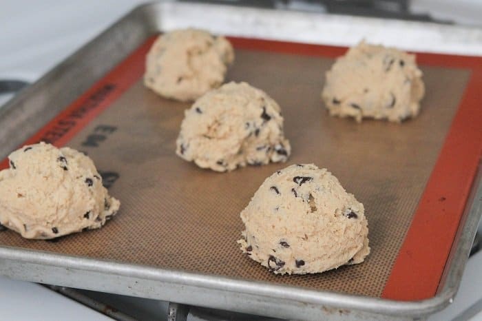 XL Bakery Style Chocolate Chip Cookies 