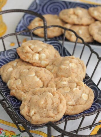 white chocolate chip cookies in serving basket