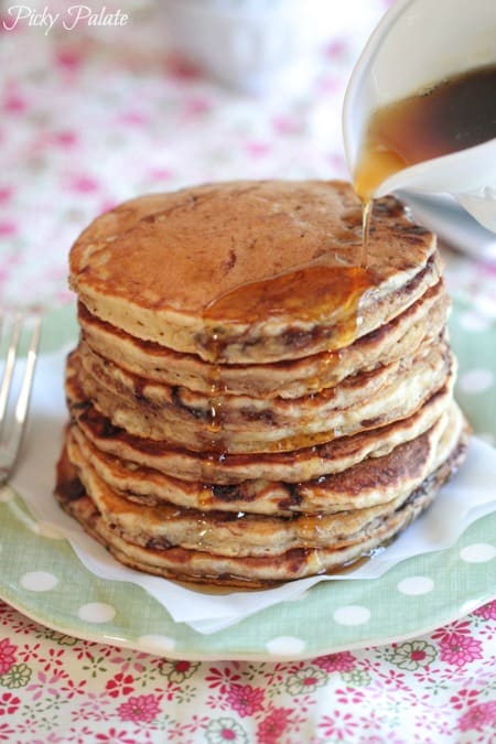 Banana Nutella and Oatmeal Pancakes | OATMEAL PANCAKES!!