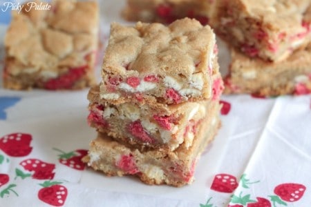 Cherry Chocolate Chip Cookie Bars - Picky Palate - Cookie Bar Recipes