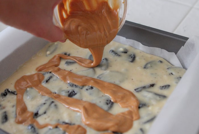 Oreo Peanut Butter Swirl White Chocolate Fudge-16