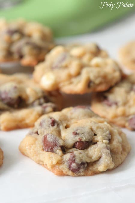 Mint Chocolate Chip Cookies