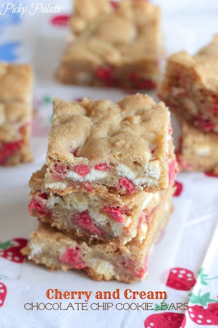 Cherry-and-Cream-Chocolate-Chip-Cookie-Bars