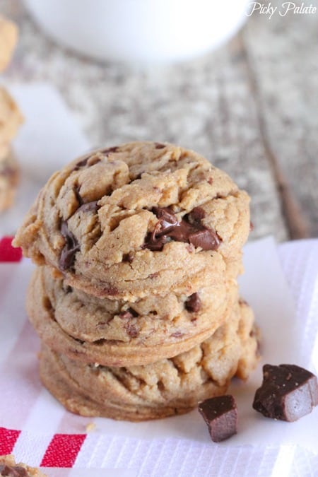 Biscuits au beurre d'arachide et au chocolat au beurre brun 