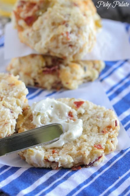 Cheesy Green Chile and Bacon Buttermilk Biscuits