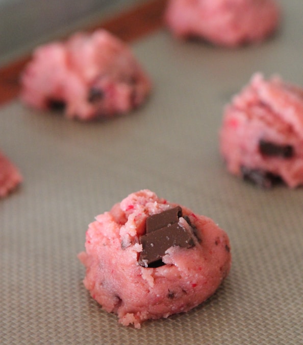 strawberry cake mix cookies