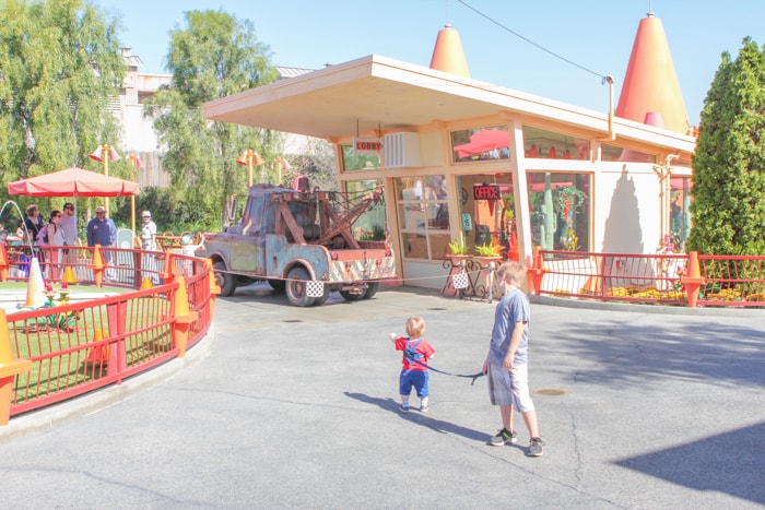 Cozy Cone Motel 