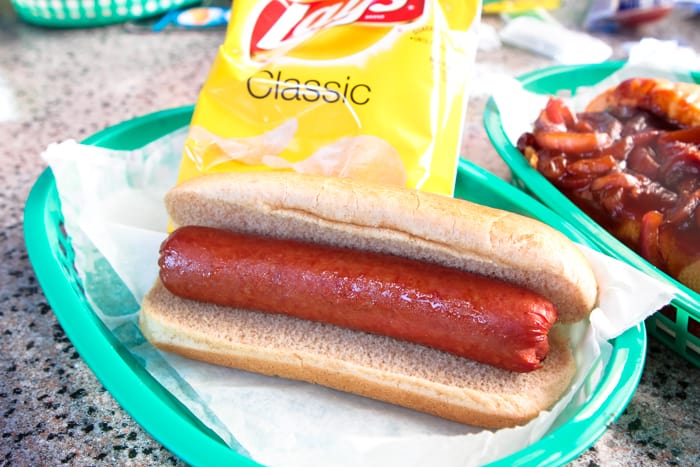 Award Wieners Review California Adventure