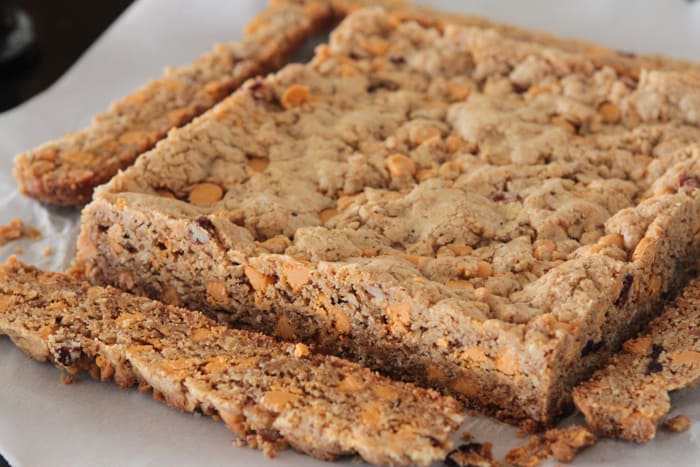 Butterscotch Oatmeal Brown Butter Cookie Bars-11