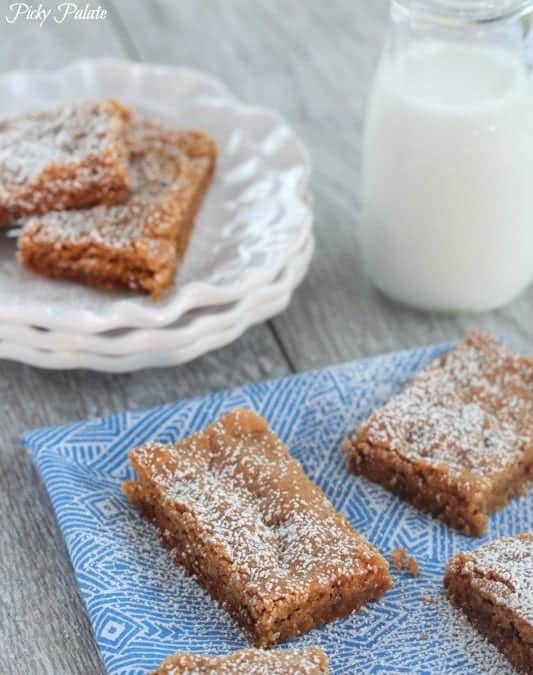 Soft Gingersnap Cake Bars