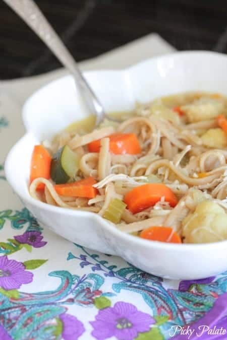 https://picky-palate.com/wp-content/uploads/2014/12/Classic-Chicken-Noodle-Soup-with-Roasted-Vegetables-3.jpg