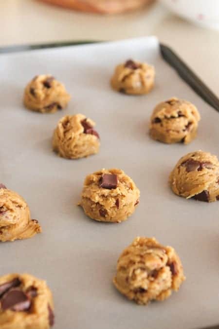 Crispy Brown Butter Chocolate Chunk Cookies