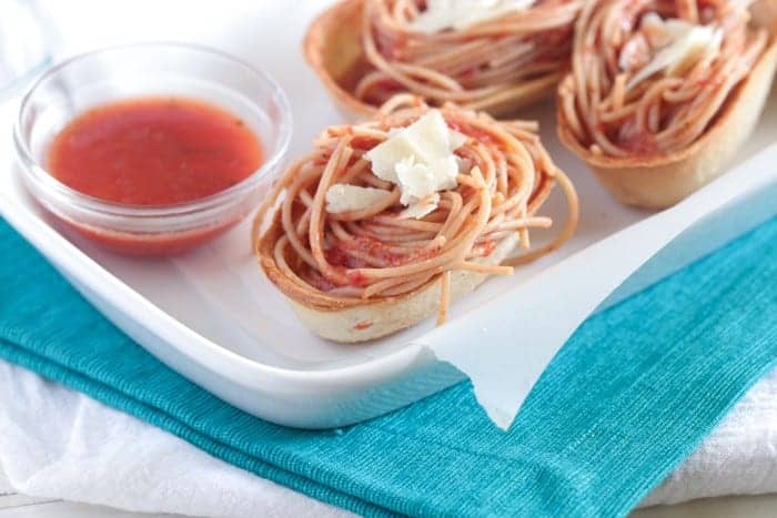 Garlic Toasted Spaghetti Boats