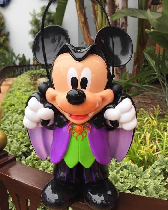 Tips For Visiting Disneyland Resort During Halloween