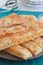 Cheesy Chicken Taco Breadstick Dippers