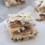 Gooey Cinnamon Roll Cake Bars