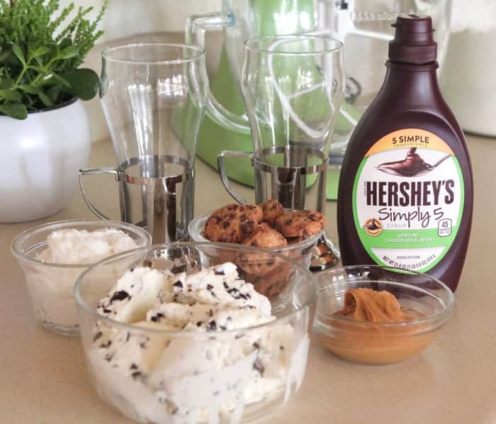 Cookie Peanut Butter Milkshake Recipe Cookies and Cream Milkshake