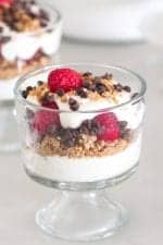 Chocolate Raspberry Yogurt Parfaits