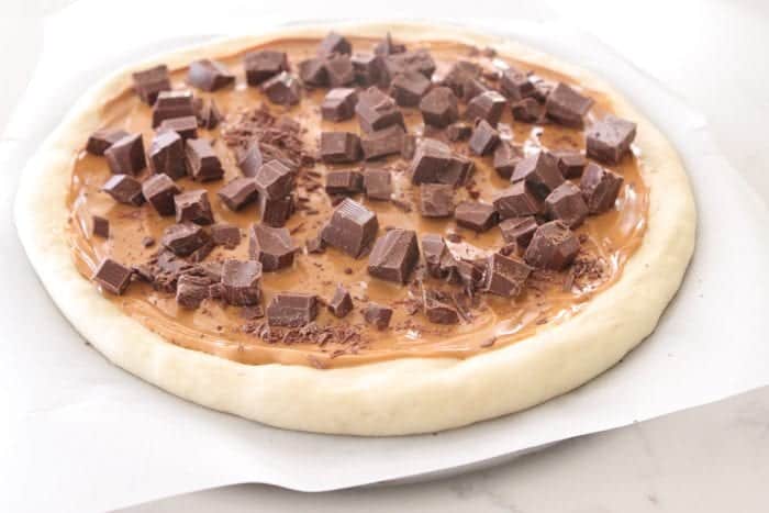 Peanut Butter S'mores Dessert Pizza