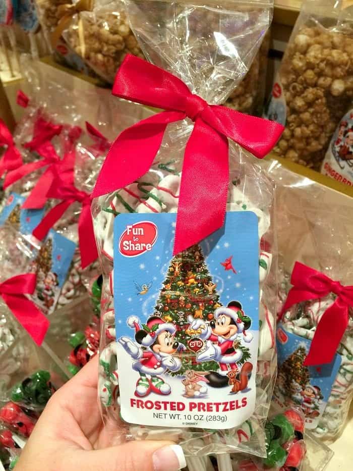 The Best Christmas Treats at Disneyland Park