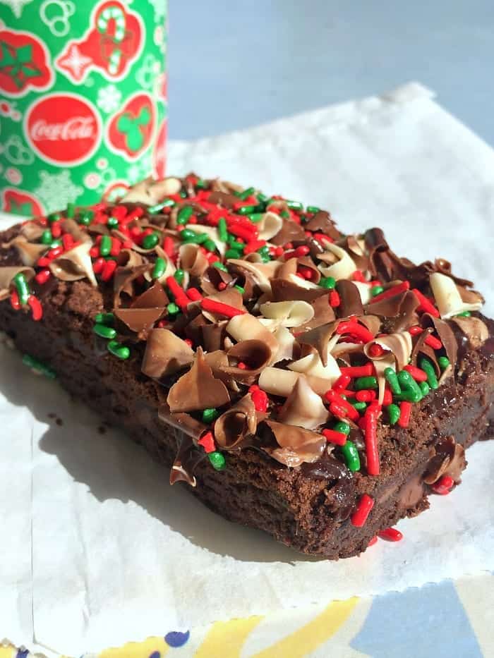 The Best Christmas Treats at Disneyland Park! | Picky Palate