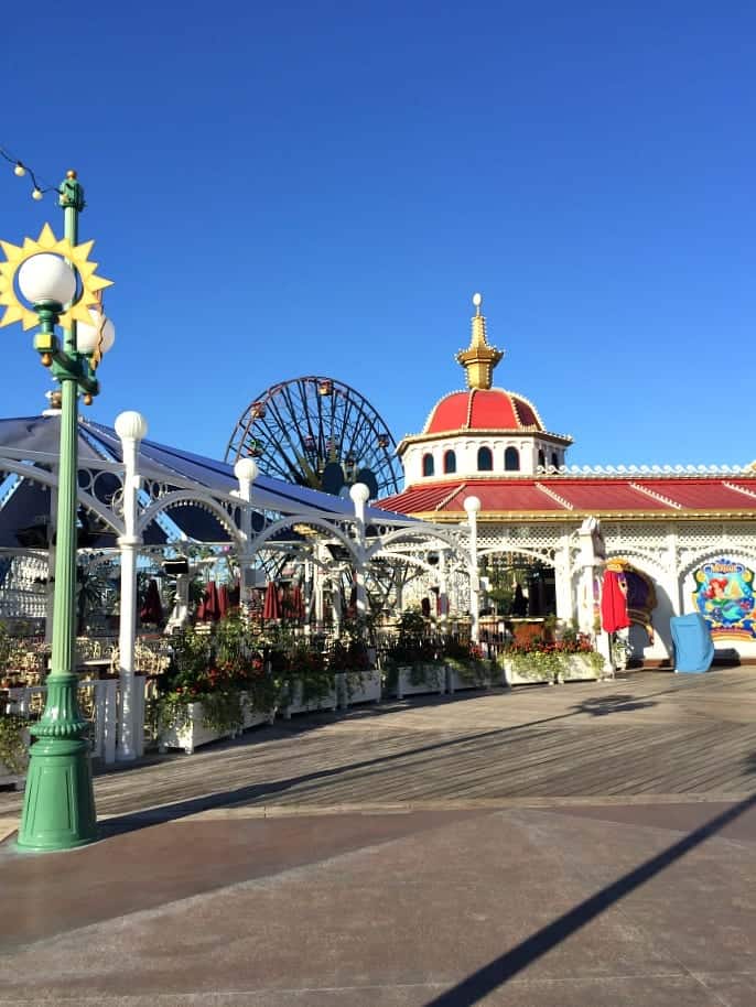 Disney California Adventure's Cove Bar