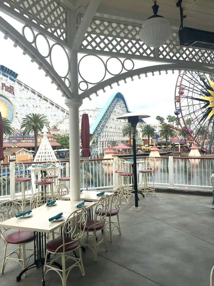 Disney California Adventure's Cove Bar