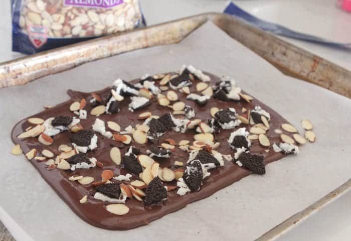 's Day Chocolate Bark