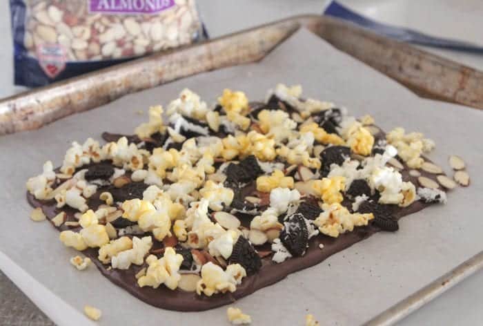 's Day Chocolate Bark