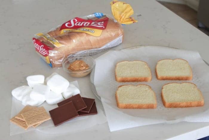 The ingredients for S'mores Peanut Butter Toast.