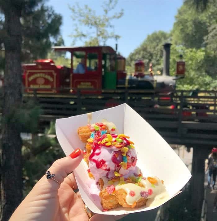 Disneyland Halloween Time Food Guide 2018