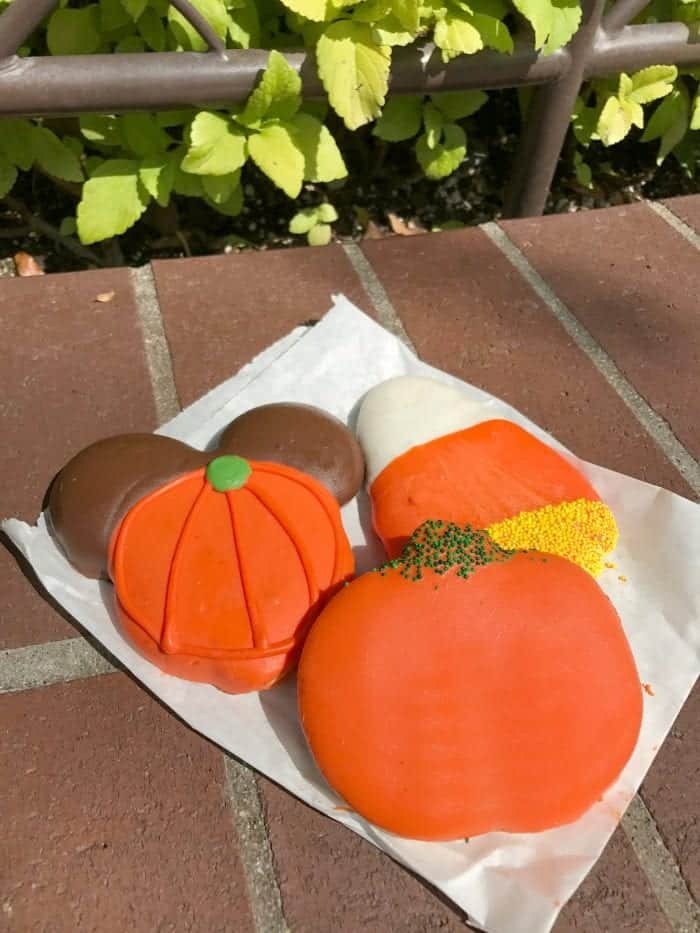 Disneyland Halloween Time Food Guide 2018