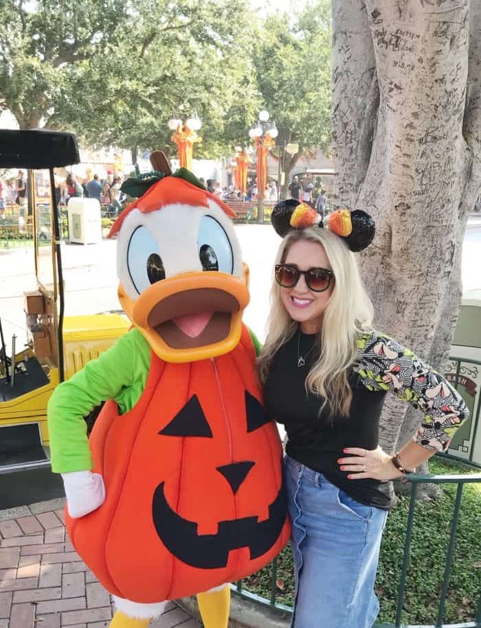 Tips for Taking Preschoolers To Disneyland During Halloween Time