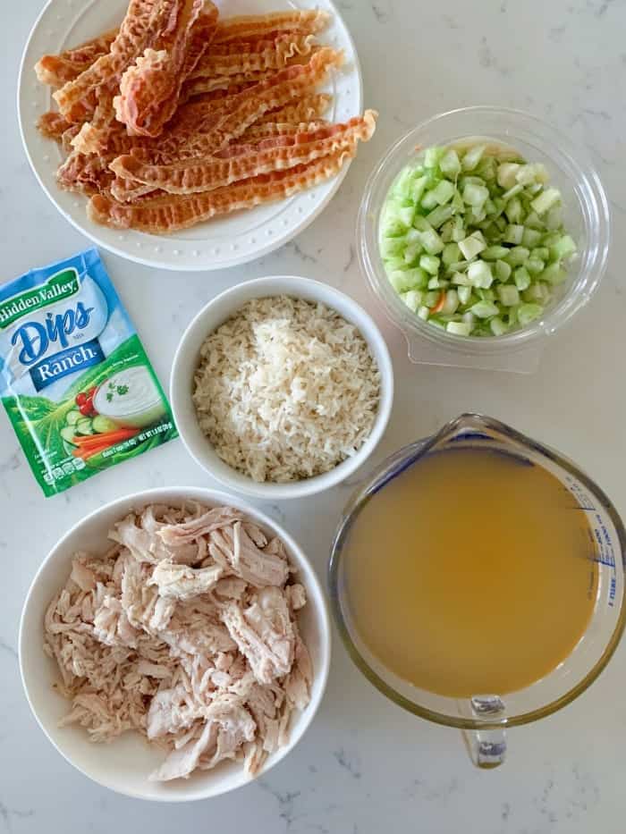 Soupe de riz au poulet pendant la nuit