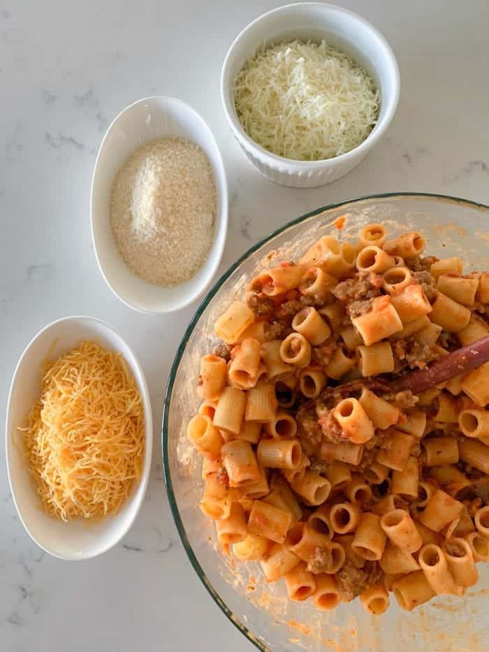 Creamy 3 Cheese Rigatoni