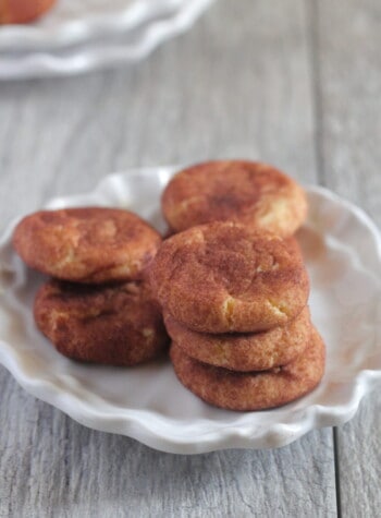 snickerdoodle recipe on serving plate