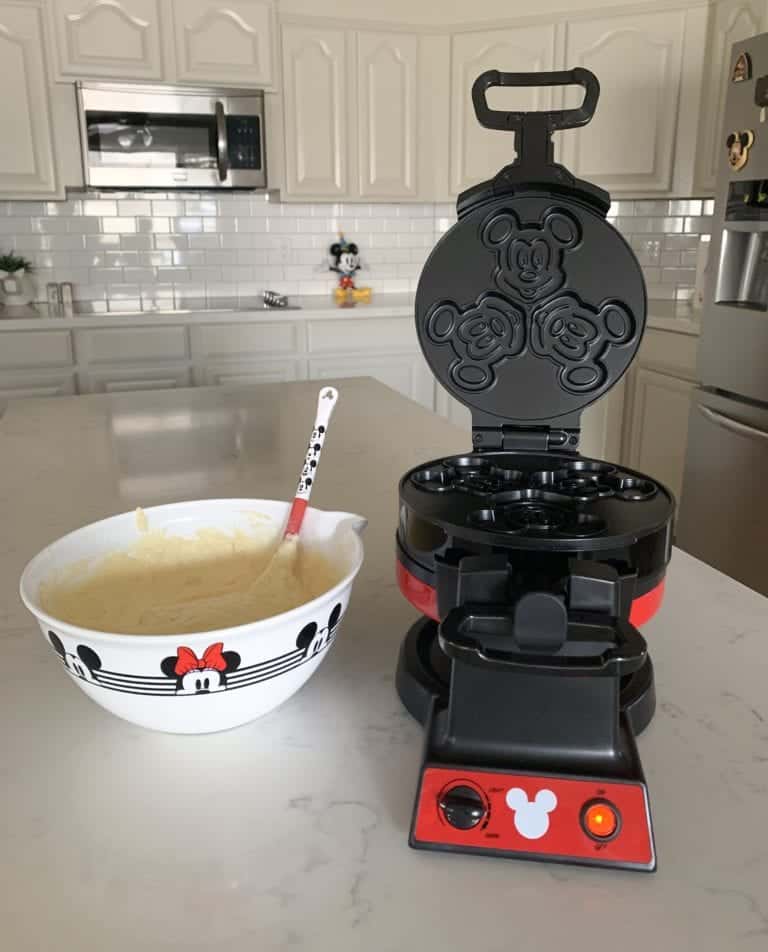 How to Make Mickey Mouse Waffles Best Waffles Recipe