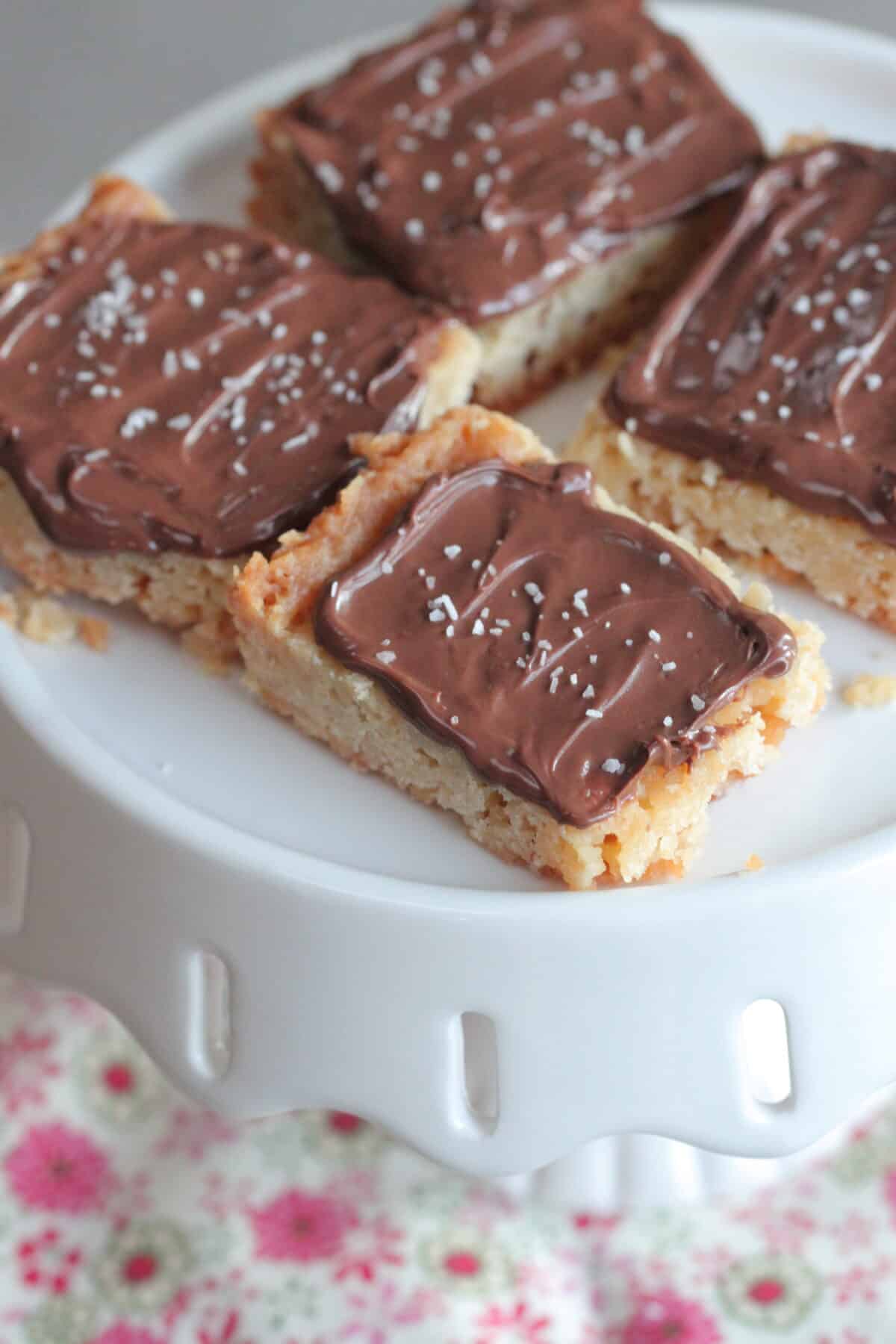 nutella shortbread bars on cake stand