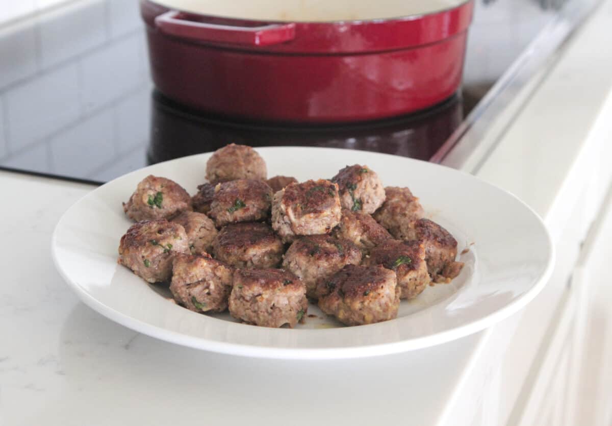 cooked meatballs on plate