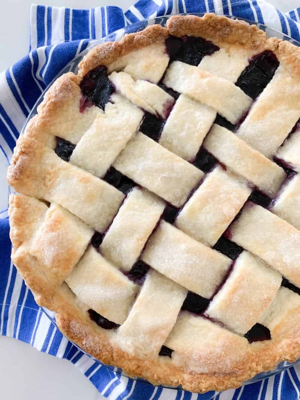 baked blueberry pie