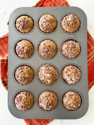 pumpkin chocolate chip muffins