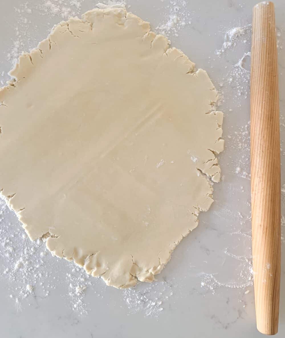 sugar cookie recipe rolled evenly with rolling pin