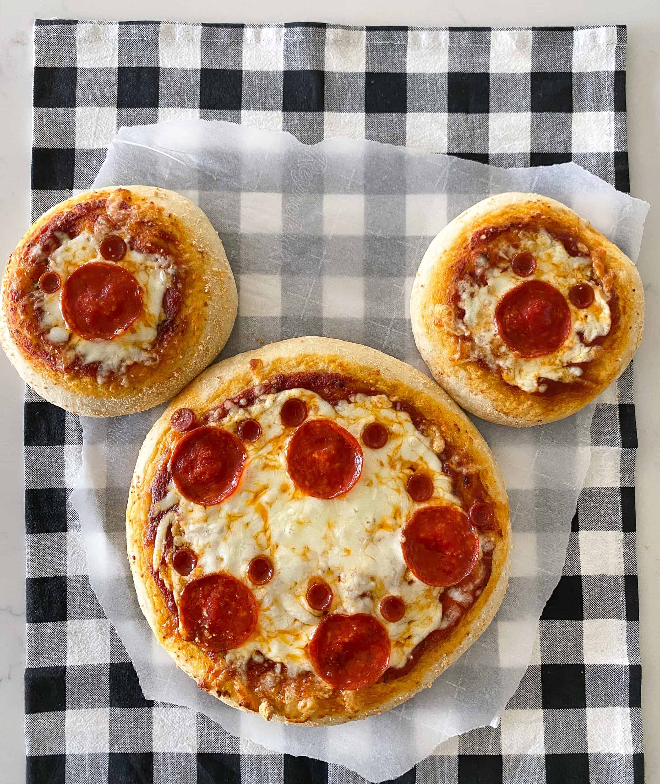 Mickey mouse shaped homemade pizza recipe