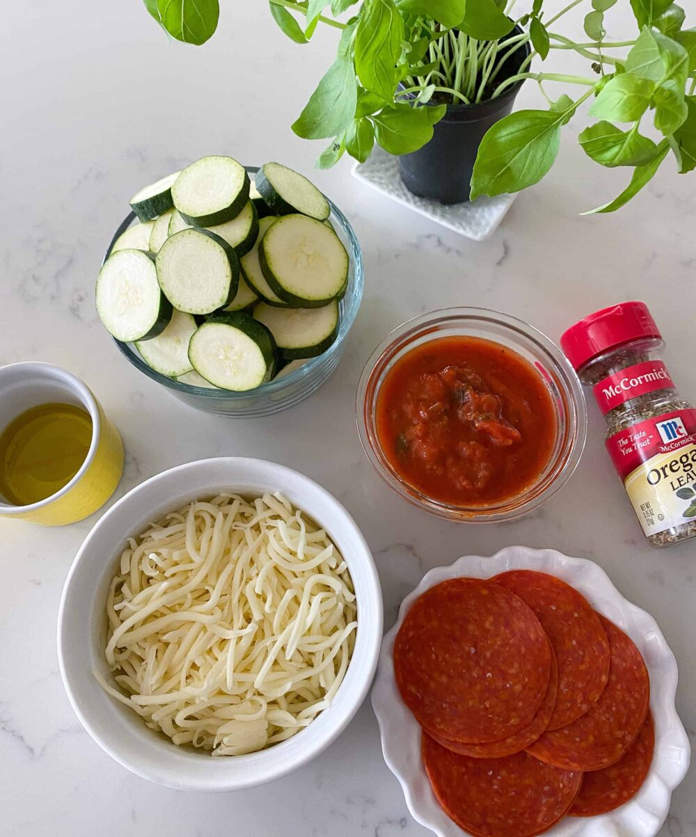ingredients needed for zucchini pizza